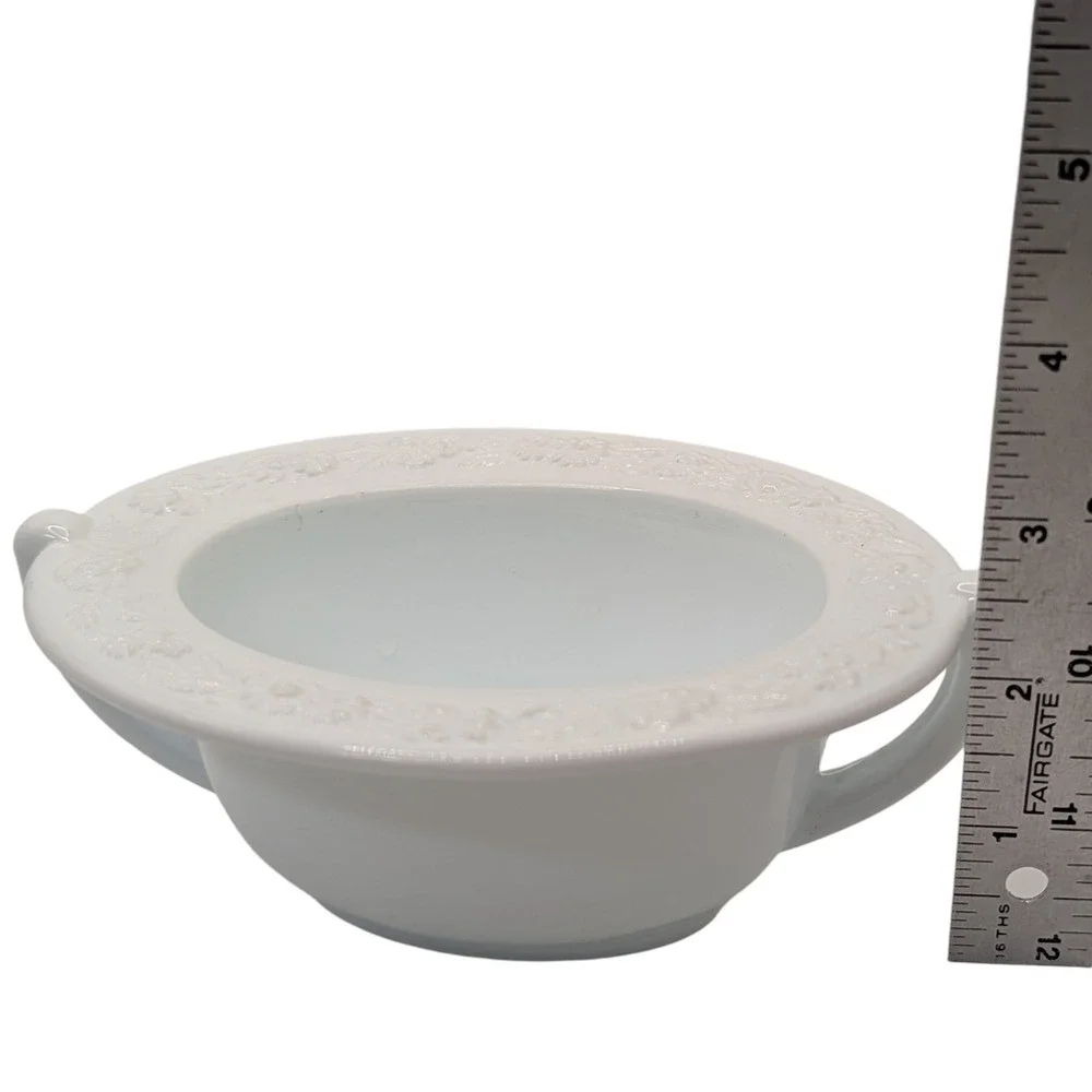 Vintage Anchor Hocking Sugar Bowl Vitrock Flower Rim White Milk Glass Six Inches